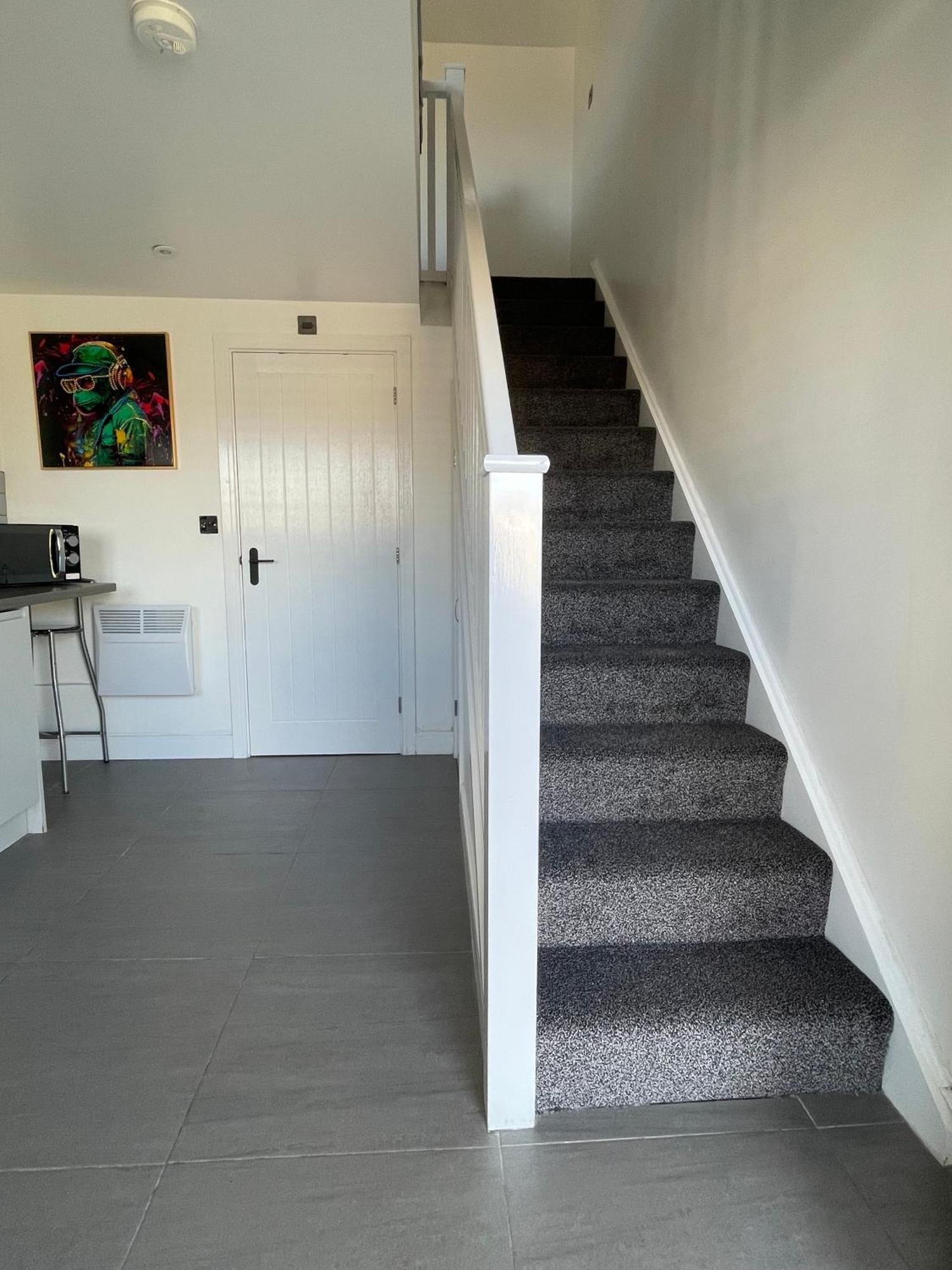 Aparthotel Welcome 55b- Self Check-in Whole Fully Refurbished