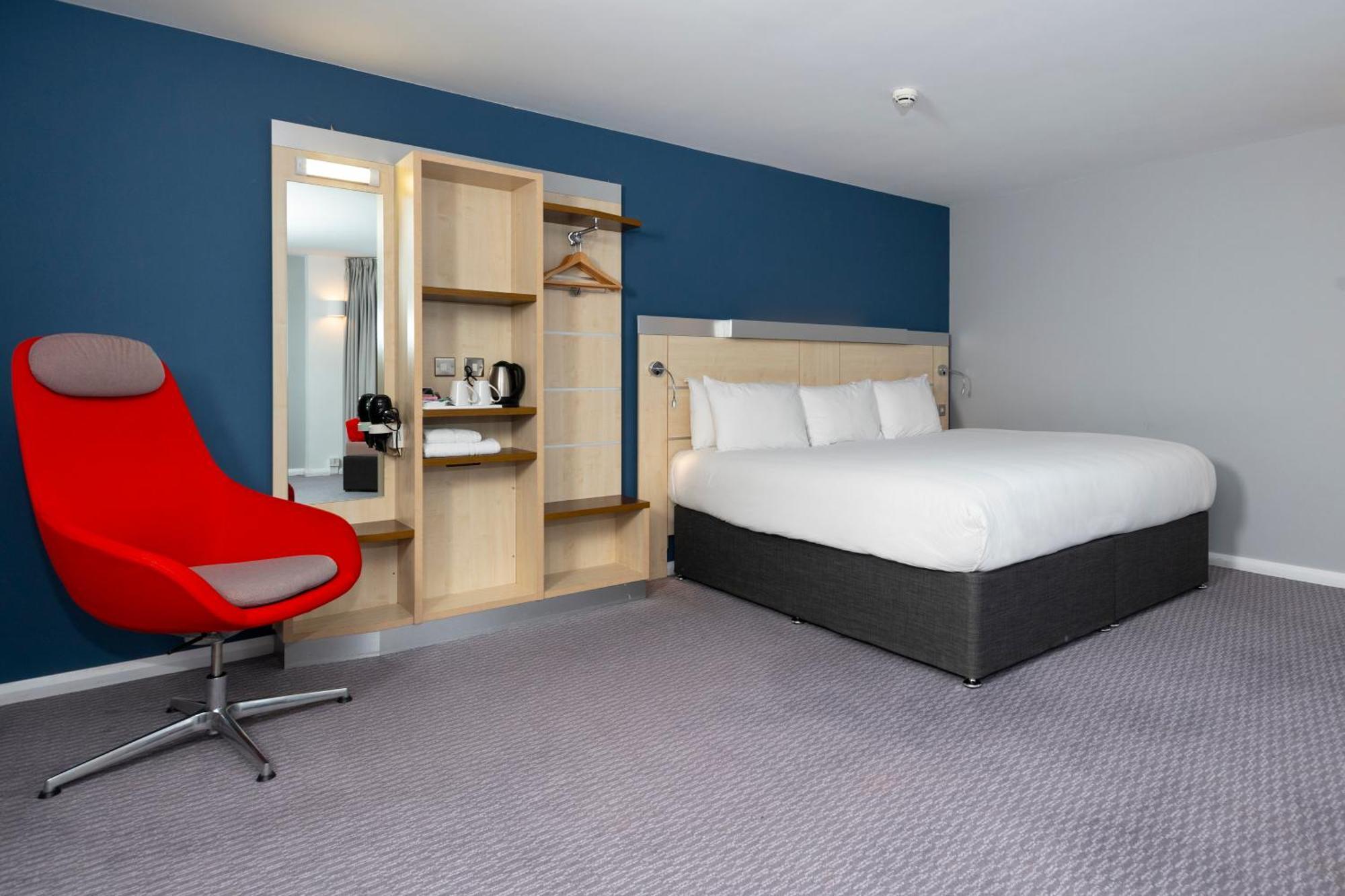 Hotel Express Centre By Ihg Swindon
