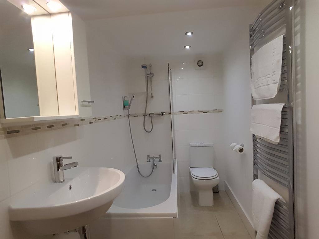 Apartment Bath Road Swindon