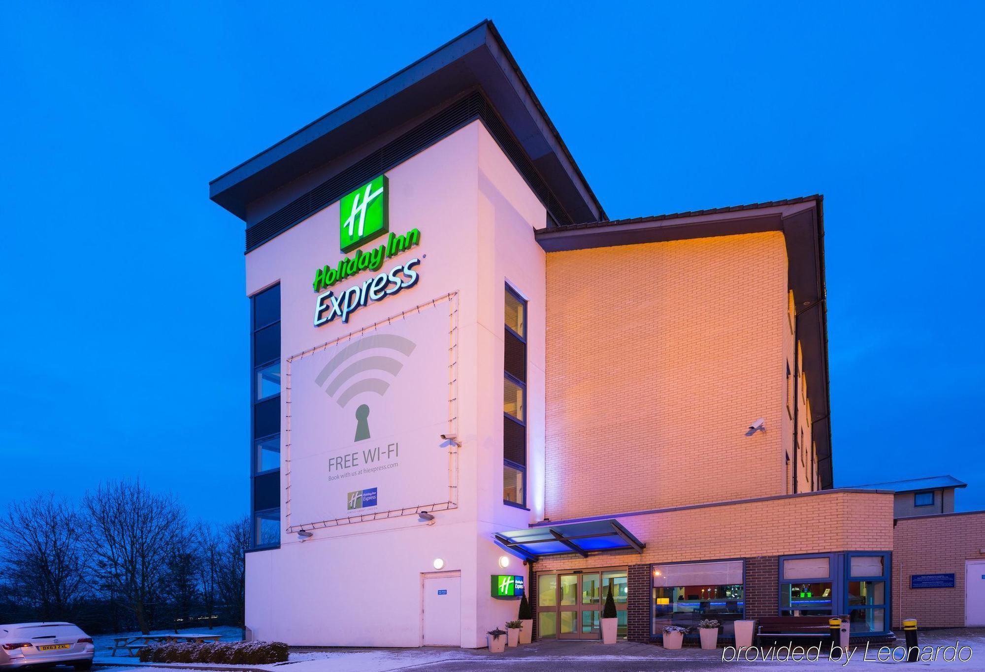 Express West By Ihg