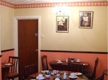 Fir Tree Hotel,