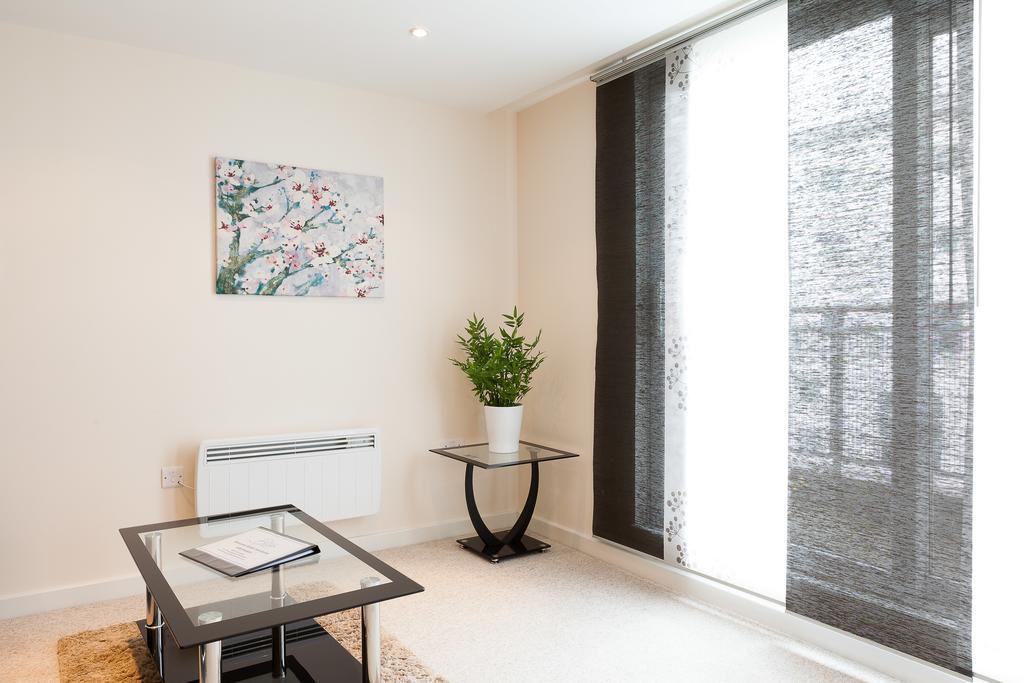 Paramount Apartment