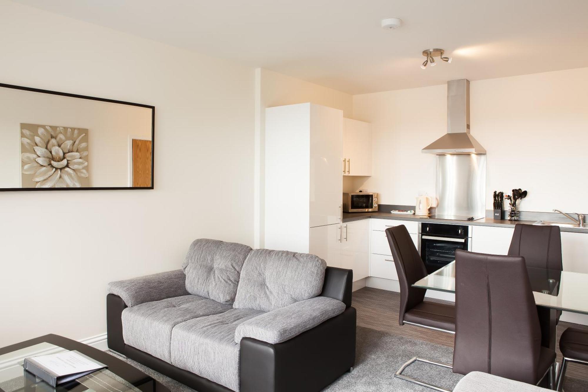 Apartment Guild House *