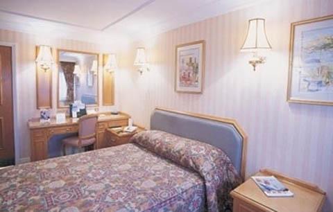 Thistle Express 3* Swindon
