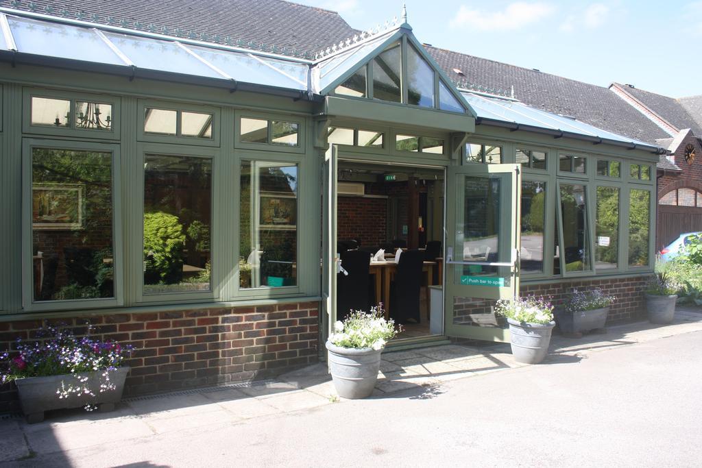 Marsh Farm Hotel