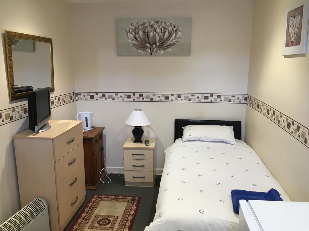 Duke Of Edinburgh Guest house