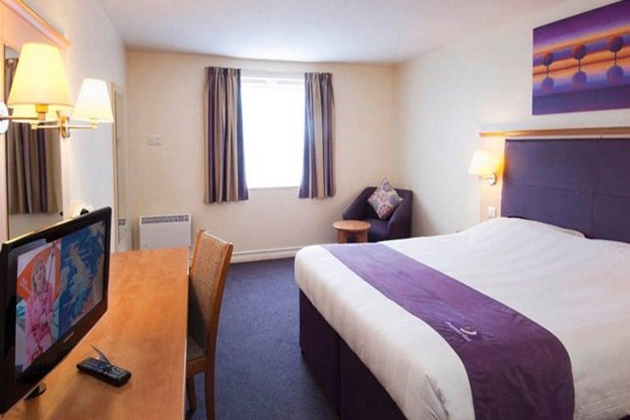 Premier Central Hotel 3*
