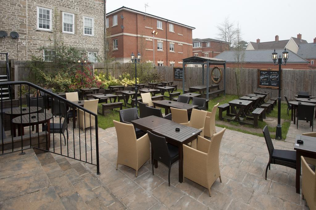 The Goddard Arms 3*