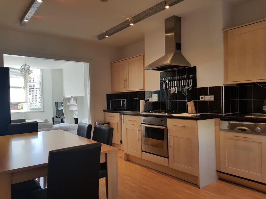Apartment Bath Road Swindon