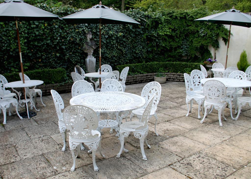 Hotel Lydiard Park & Conference Centre 3*