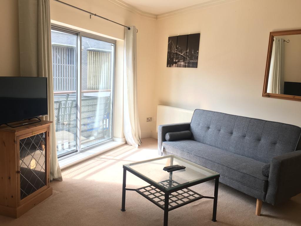 Linden Court * Swindon