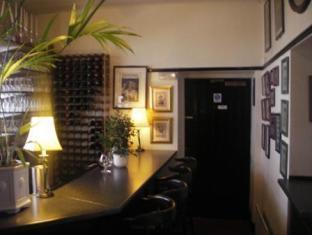 Schoolhouse Restaurant And