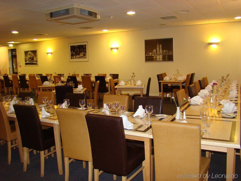 The Wiltshire Hotel, Golf And Leisure 3*