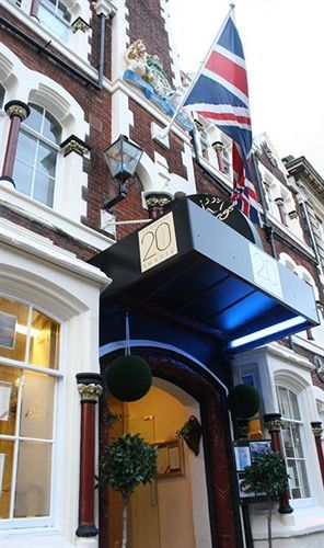 The Kings Arms Hotel 3*