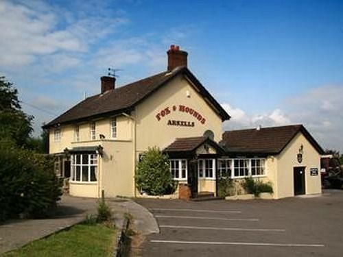Inn The Fox & Hounds 3*