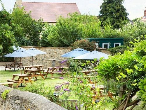 Red Lion Swindon