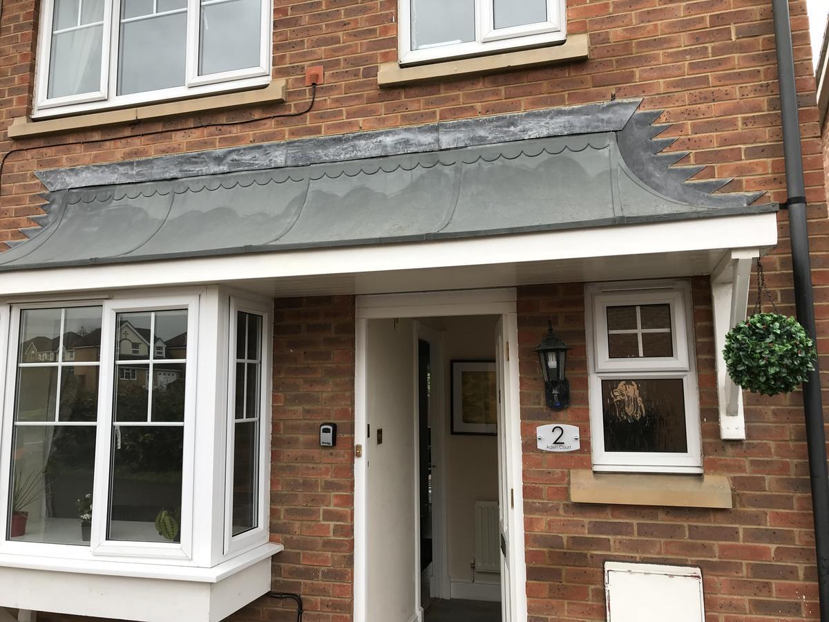 Delight Marvel - Orchard House Holiday home Swindon