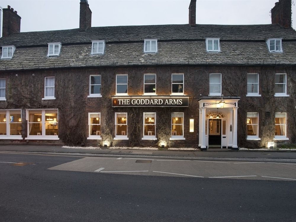 The Goddard Arms 3* Swindon