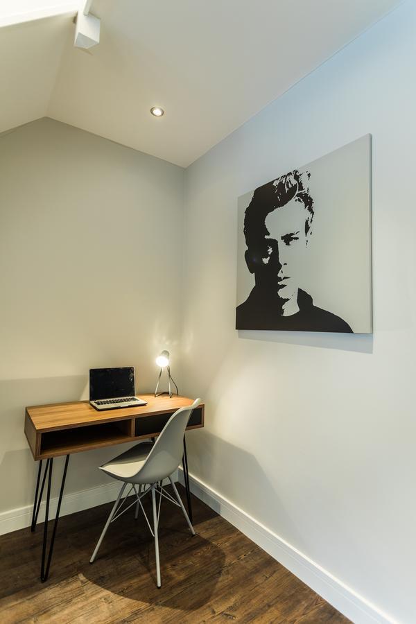 Life Serviced - Old Town Apartment Swindon