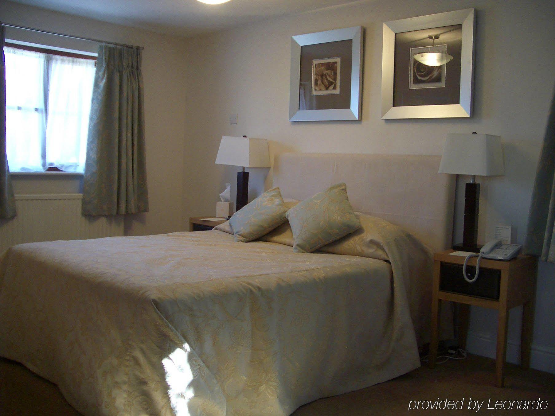 Marsh Farm Hotel