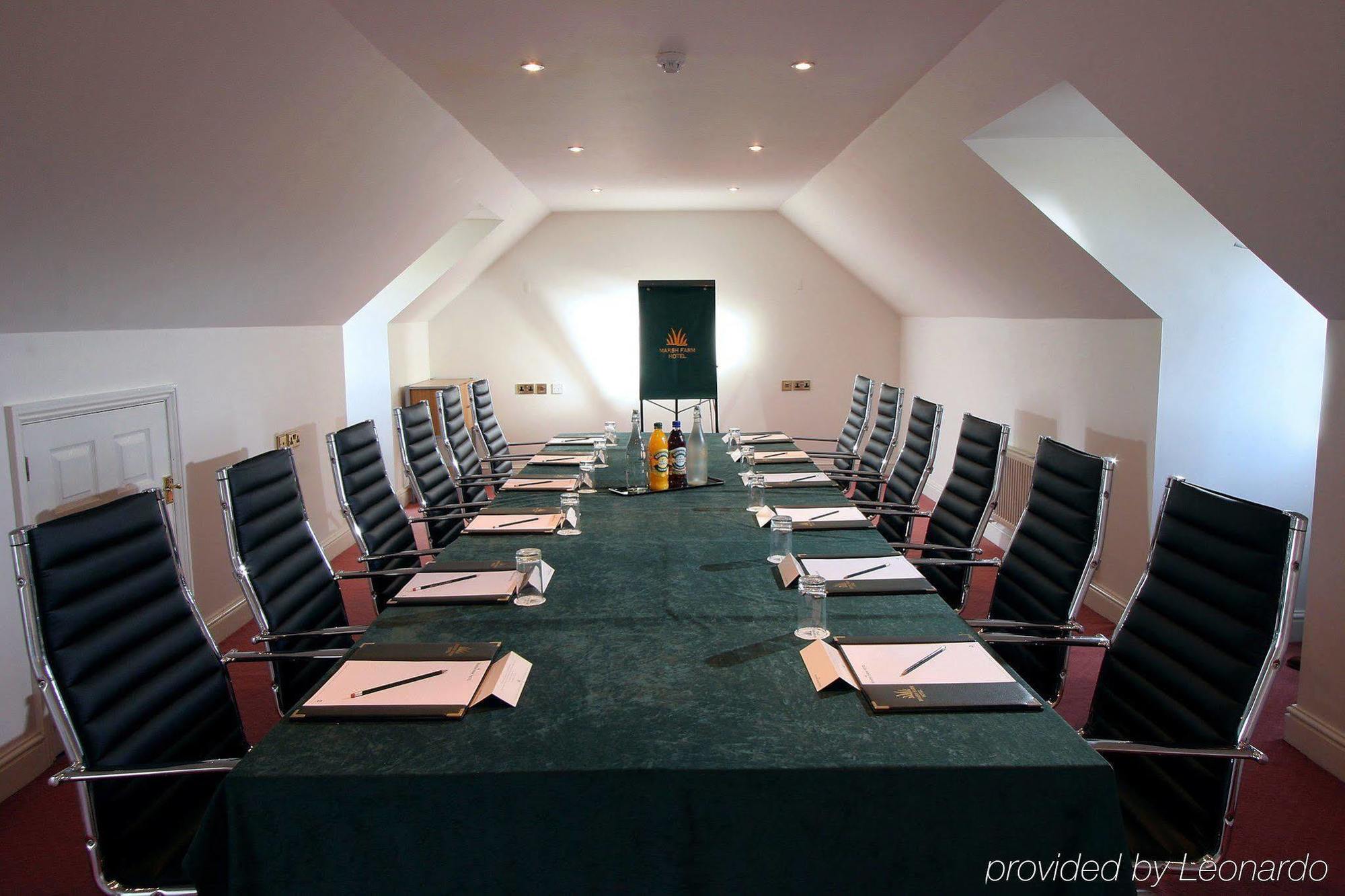 Hotel Marsh Farm 3*