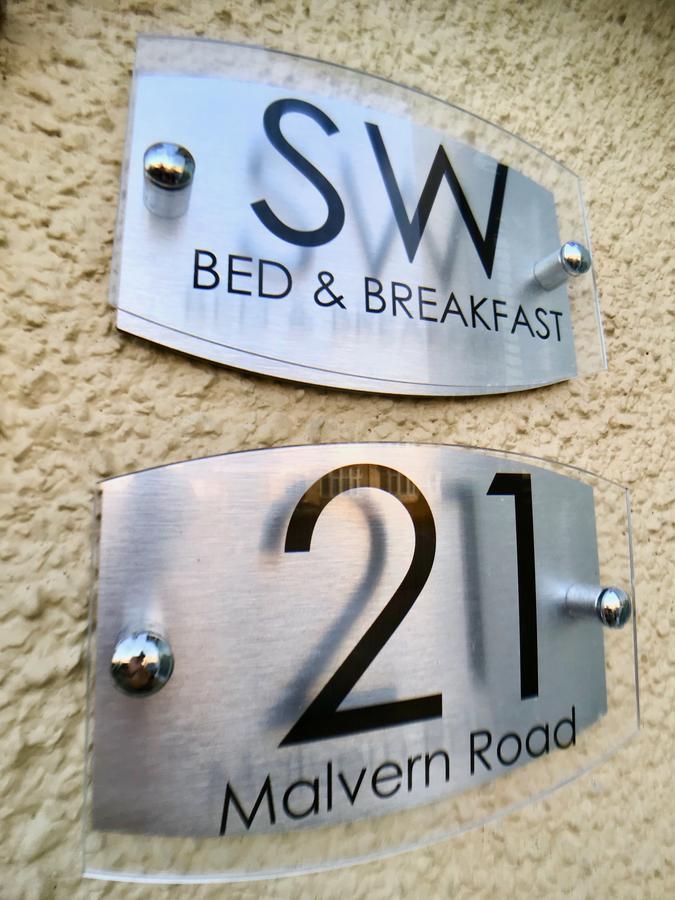 Sw 3* Swindon