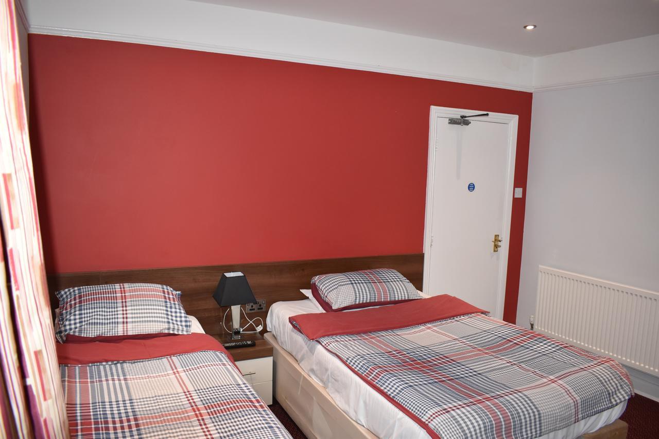 Bed & Breakfast Swandown 3*