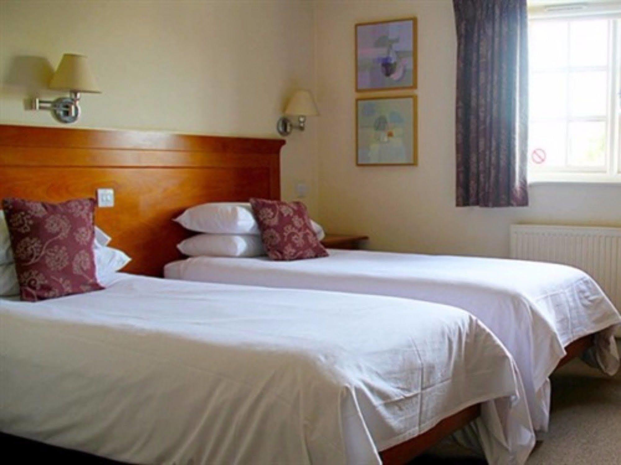 Hotel The Crown 3*