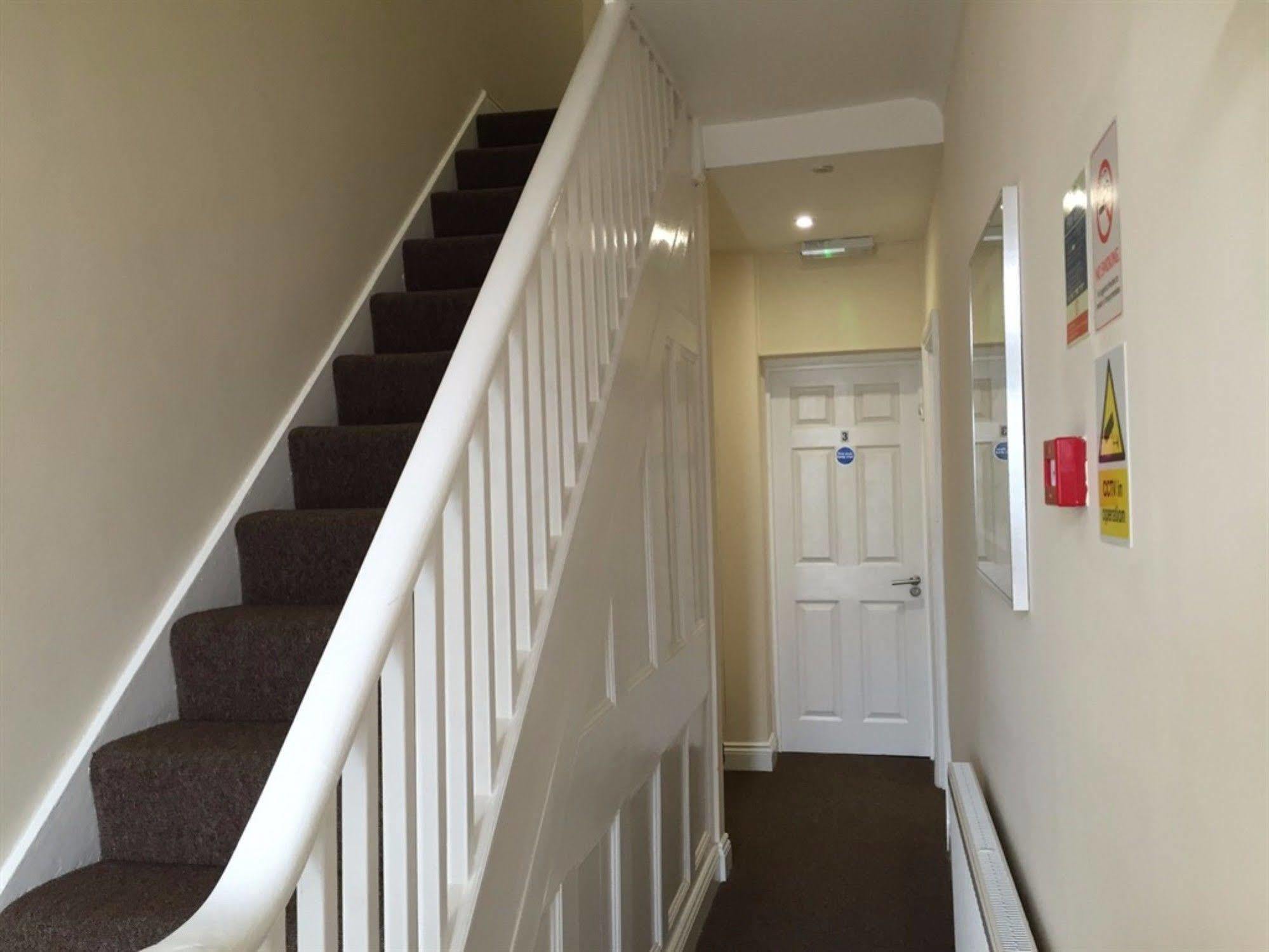 Hotel Sheppard Street Swindon