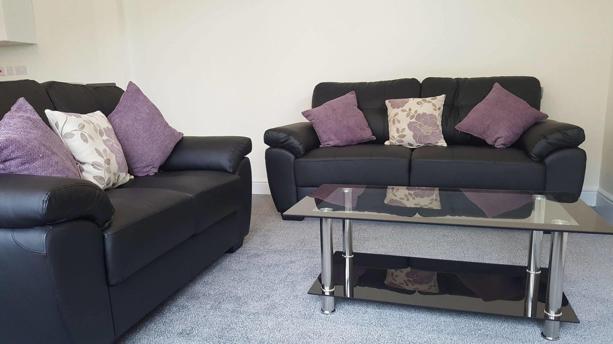 Guild House Apartment *