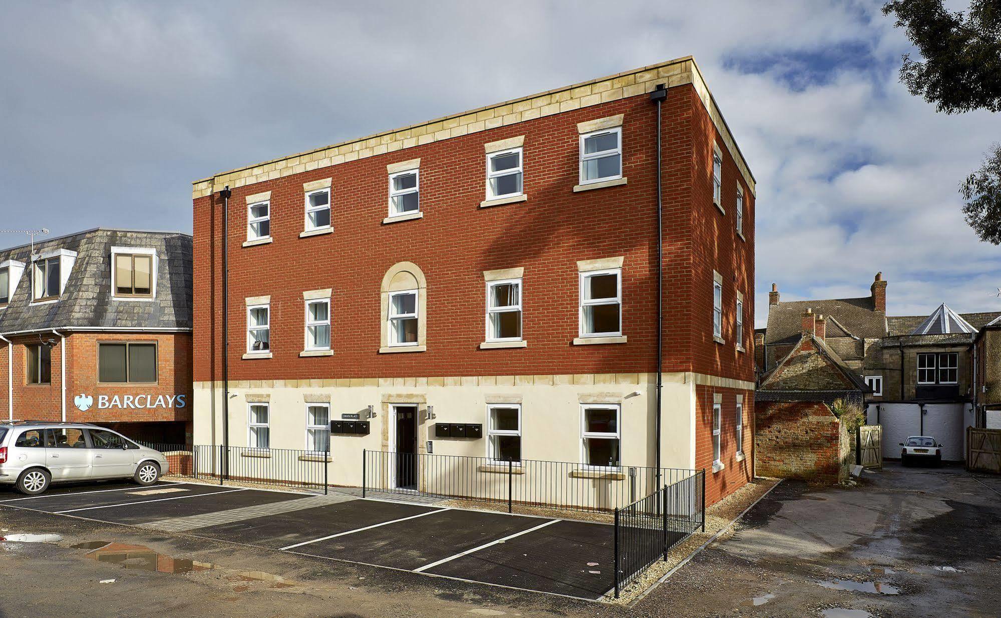 Swan Place Apartments By Viridian Apartments Apartment Swindon