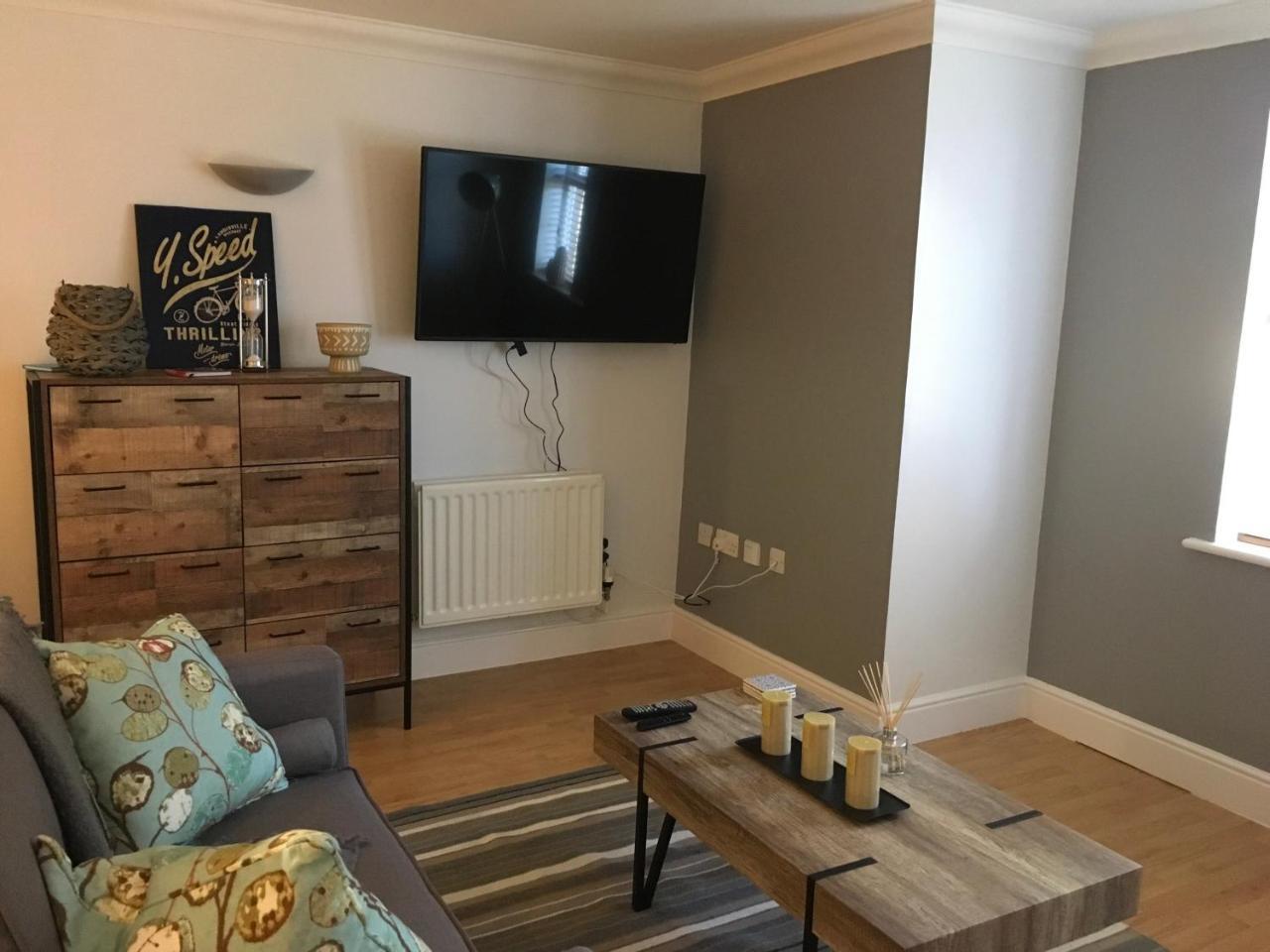 Godwin Court 21 Apartment Swindon