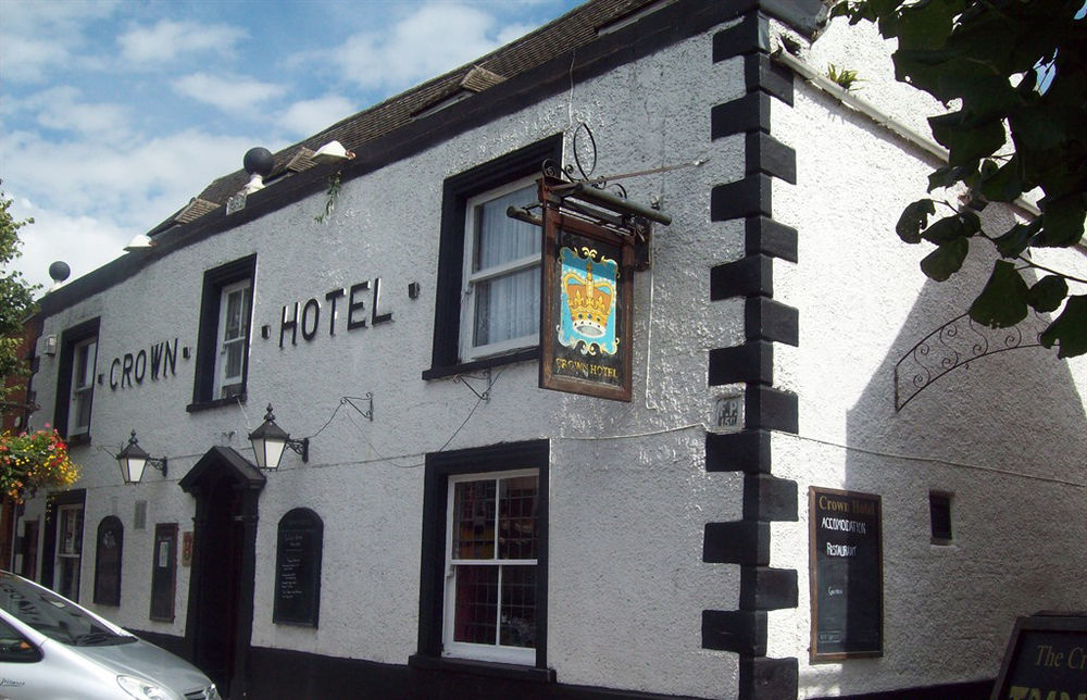 The Crown 3*