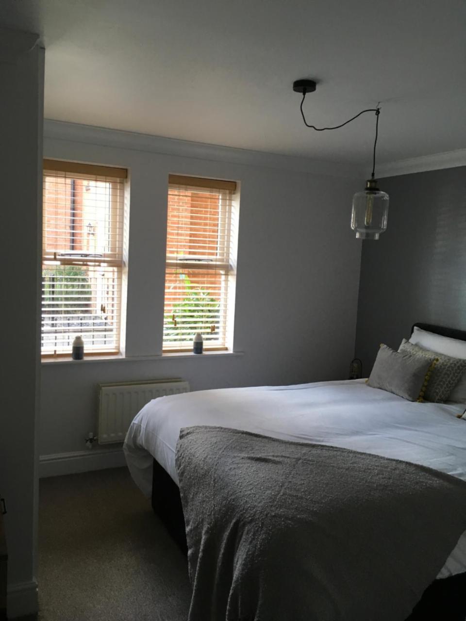Godwin Court 21 *