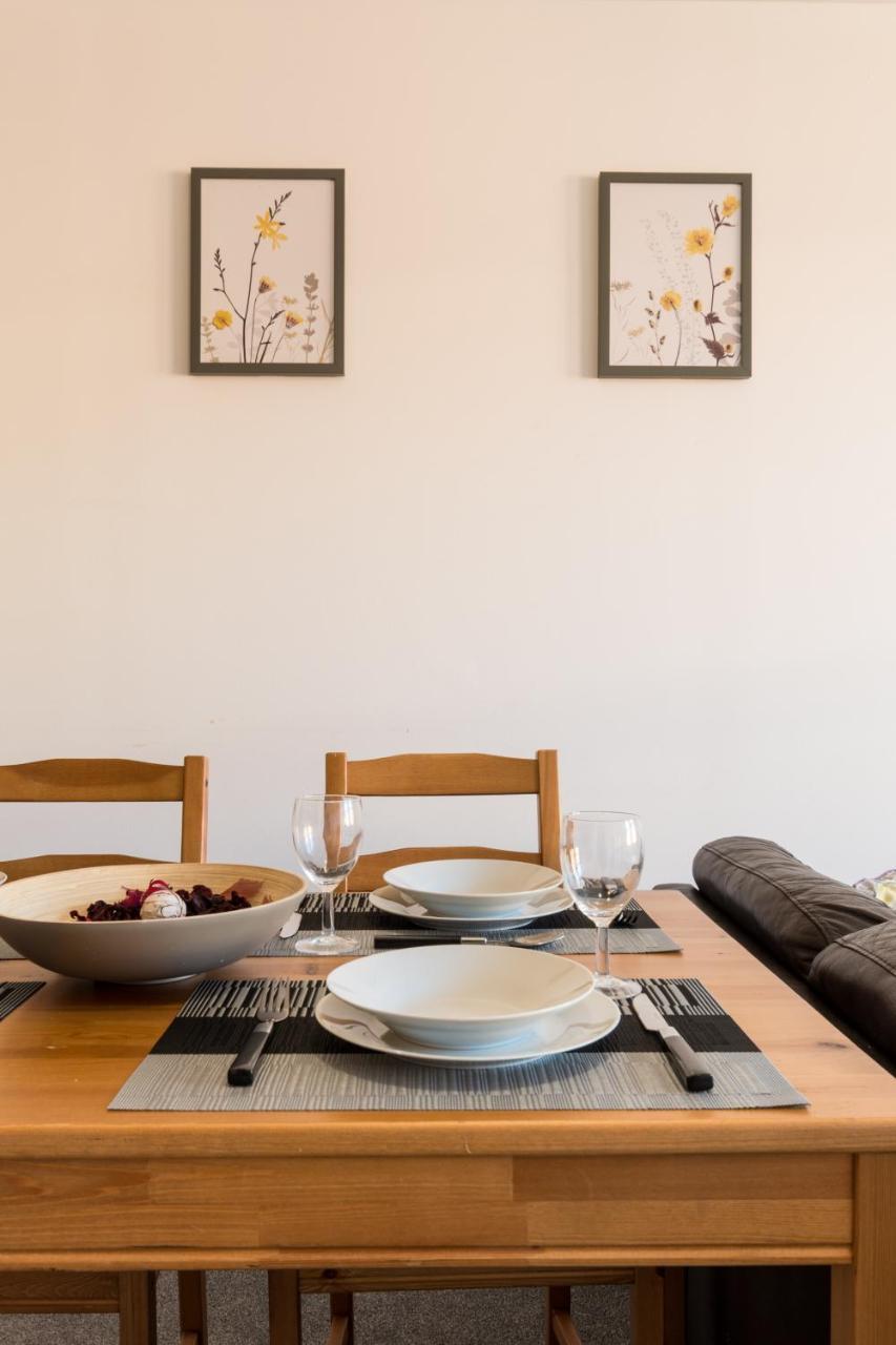 Old Town Central Apartment Swindon