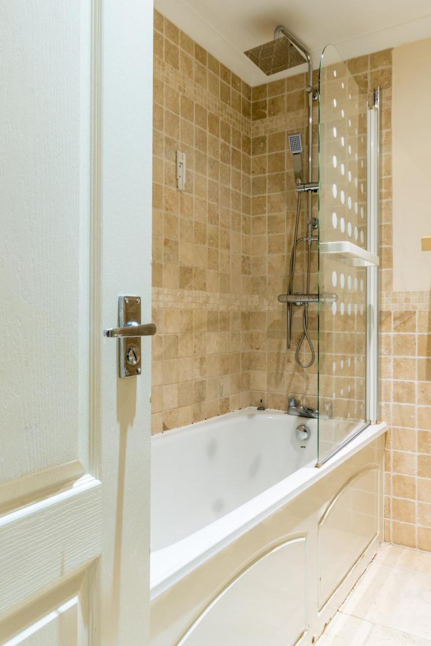 Old Town Central Apartment Swindon