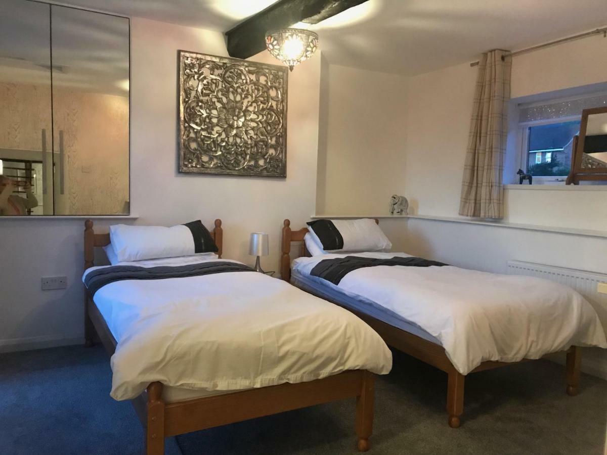 Acomodação com café da manhã  Boxwood Guest House. Swindon