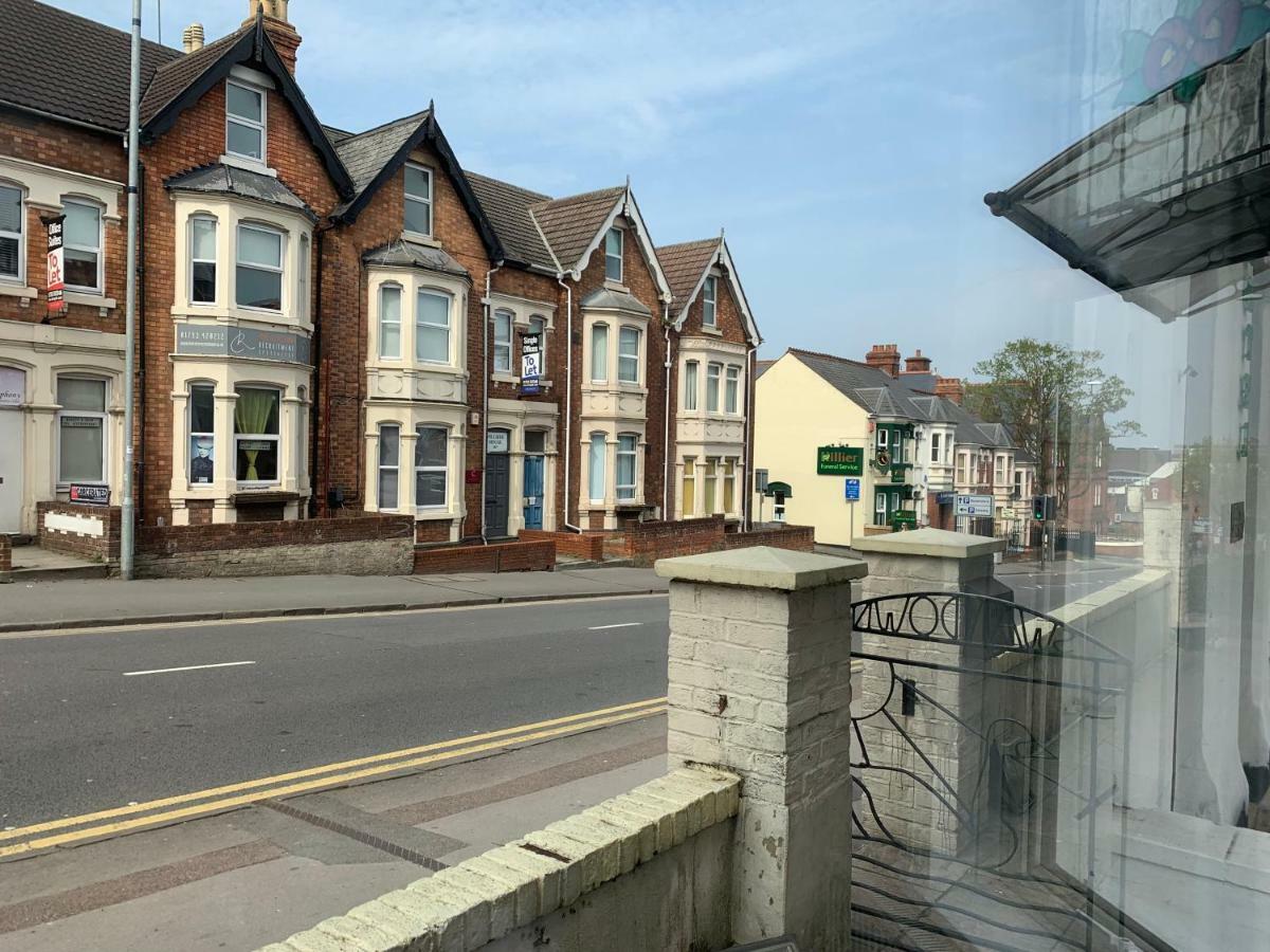 Swandown Bed & Breakfast Swindon