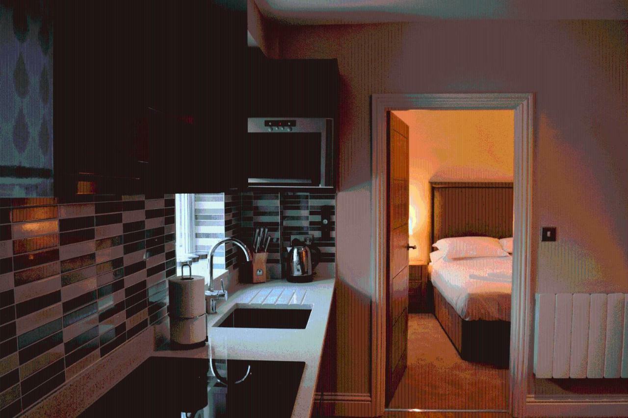 Godwin Court Serviced Apartment Swindon