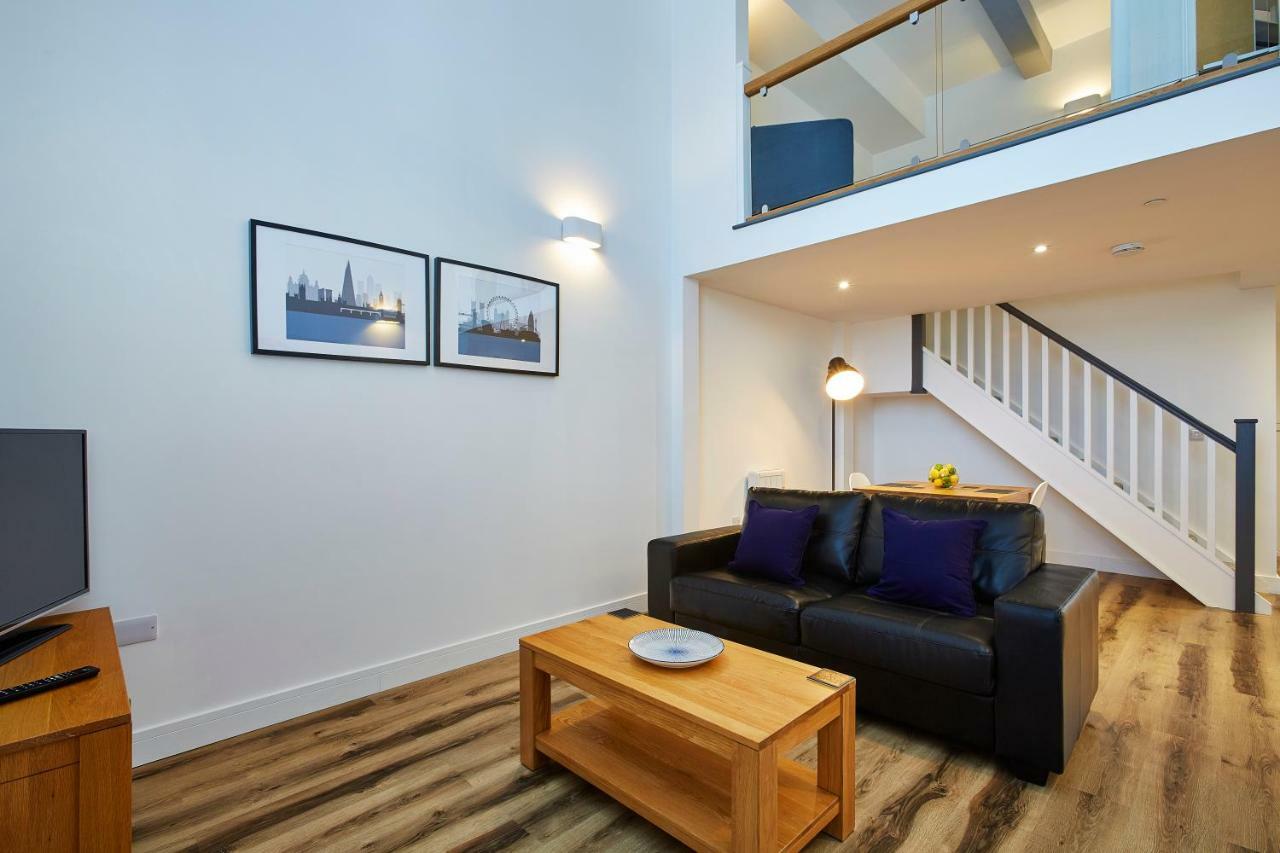 Burkhardt Hall By Viridian Apartment