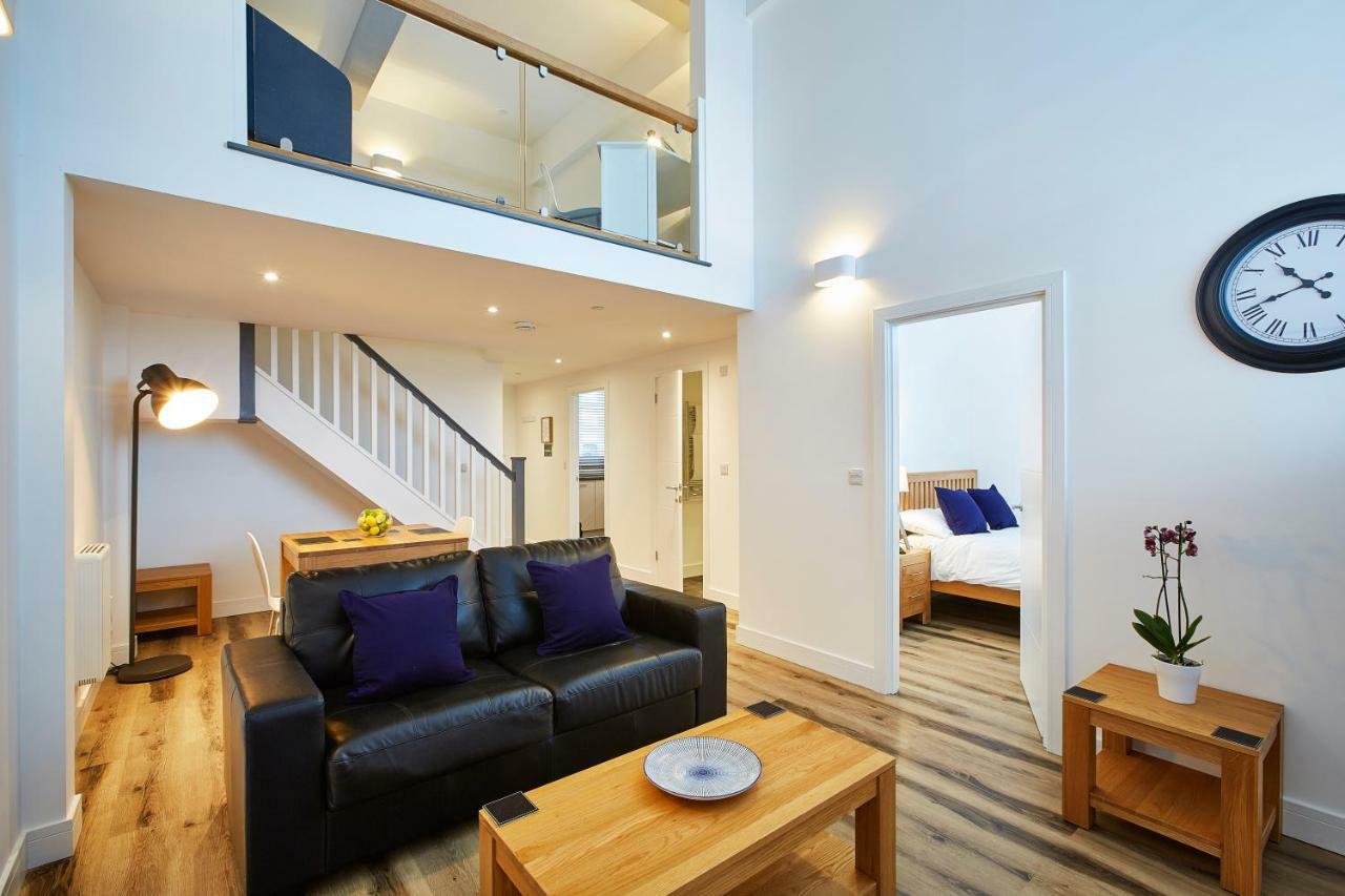 Burkhardt Hall By Viridian Apartment *