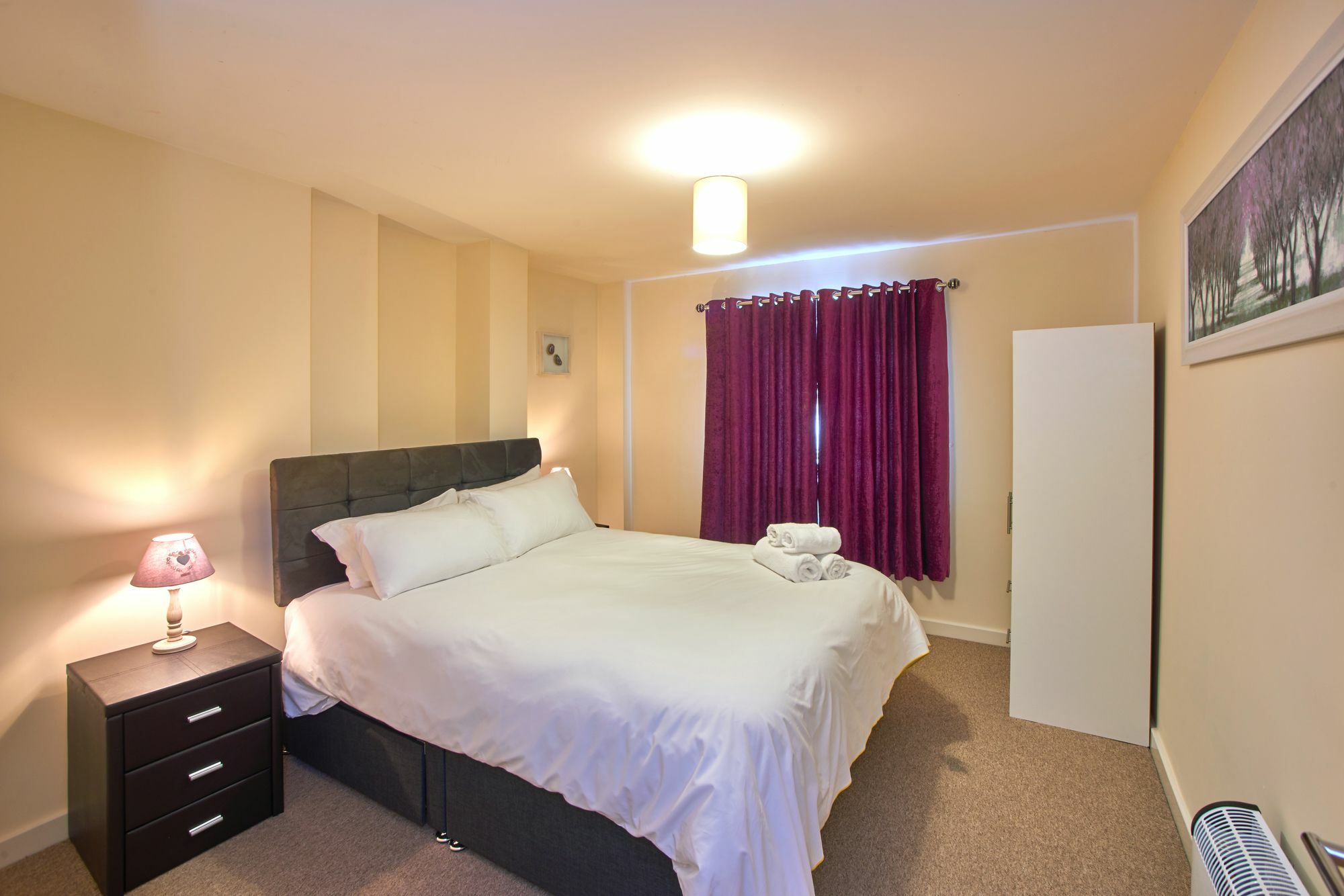 Paramount * Swindon