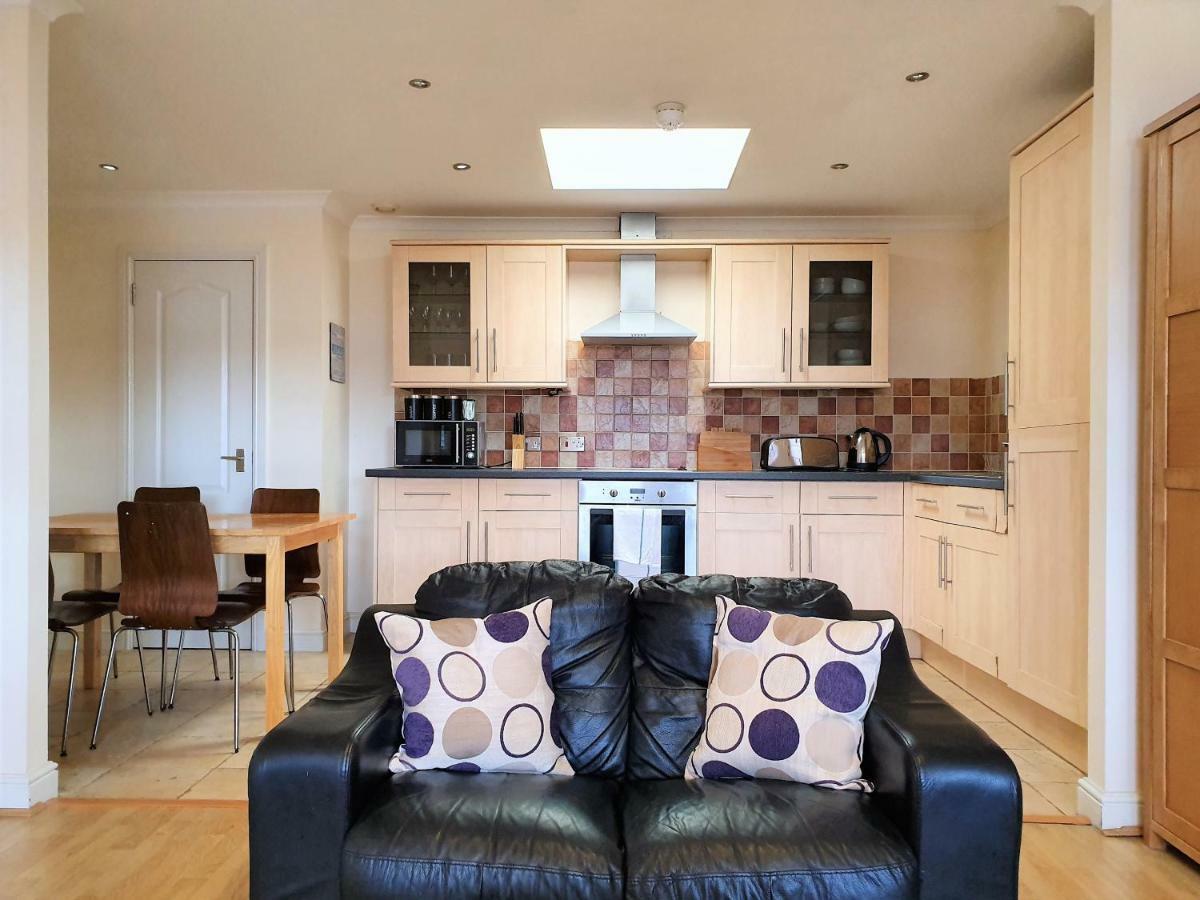 Old Town Central Apartamento Swindon