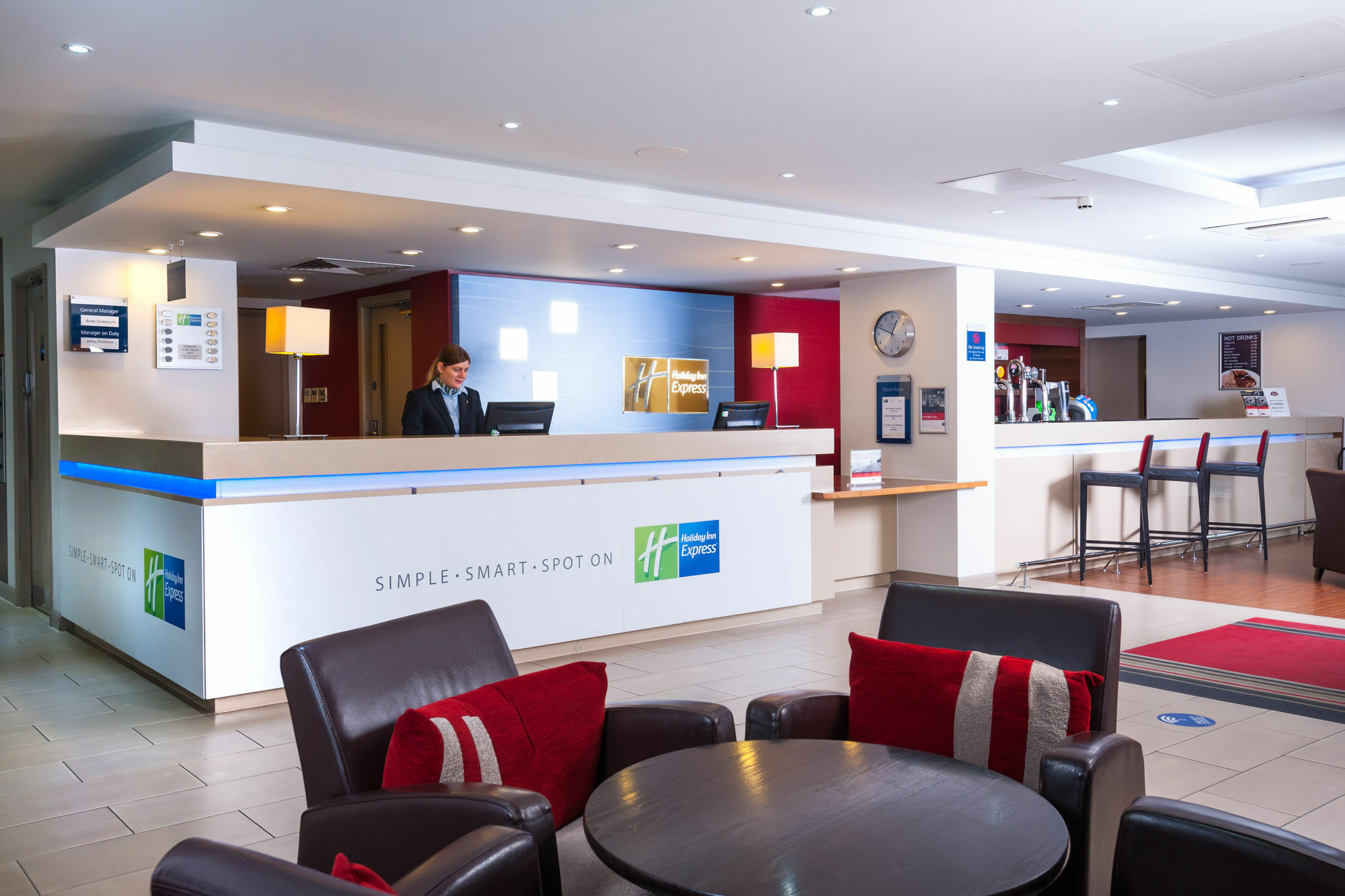 Hotel Express West An Ihg