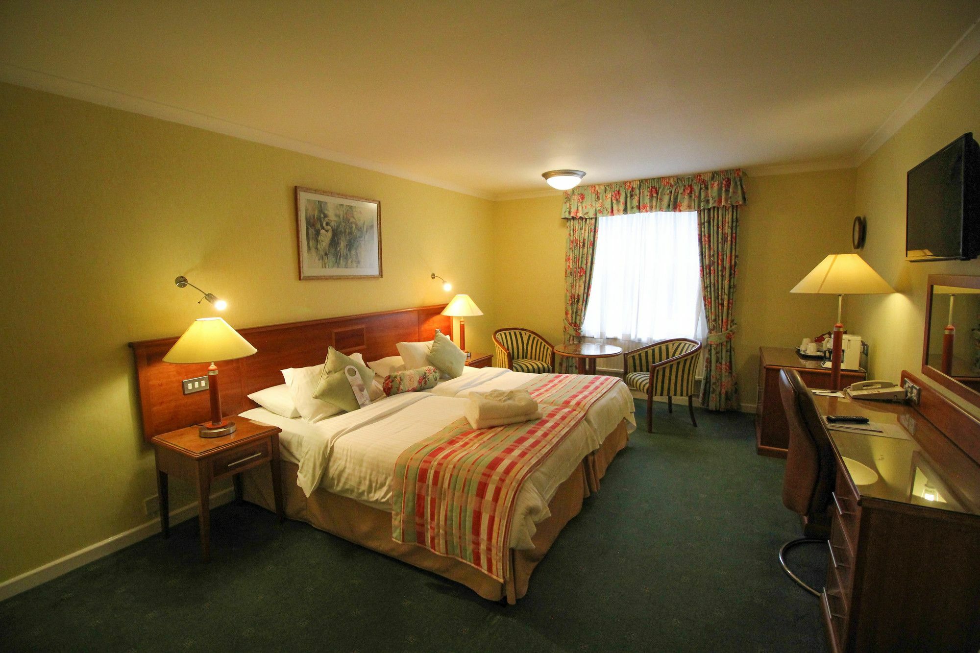 Blunsdon House Hotel, Bw Premier Collection 4*