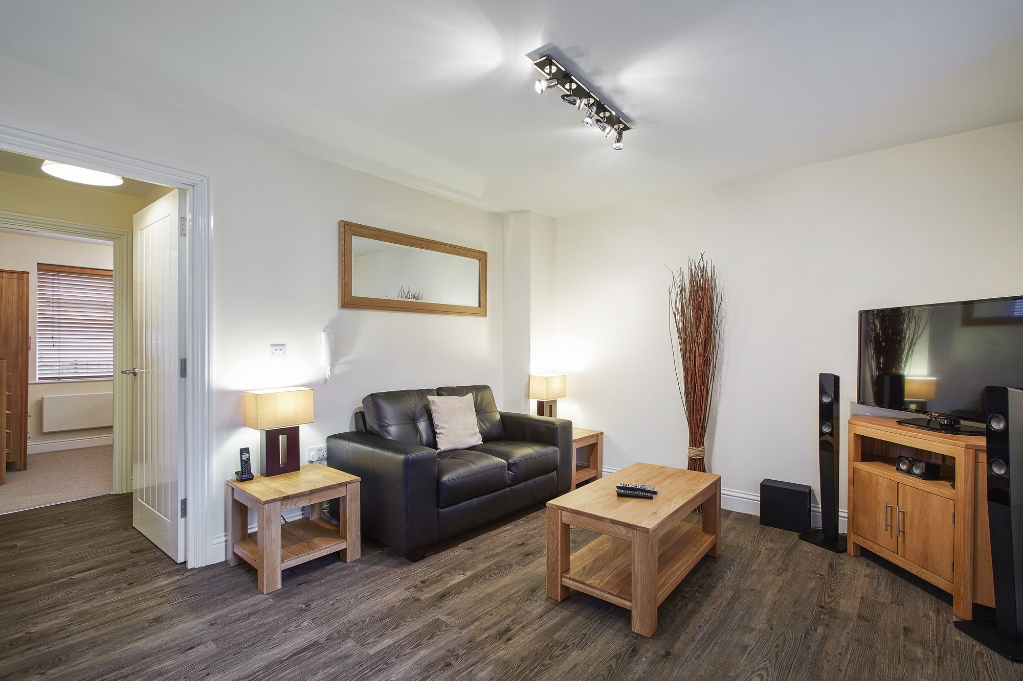 Swan Place By Esa Apartment Swindon
