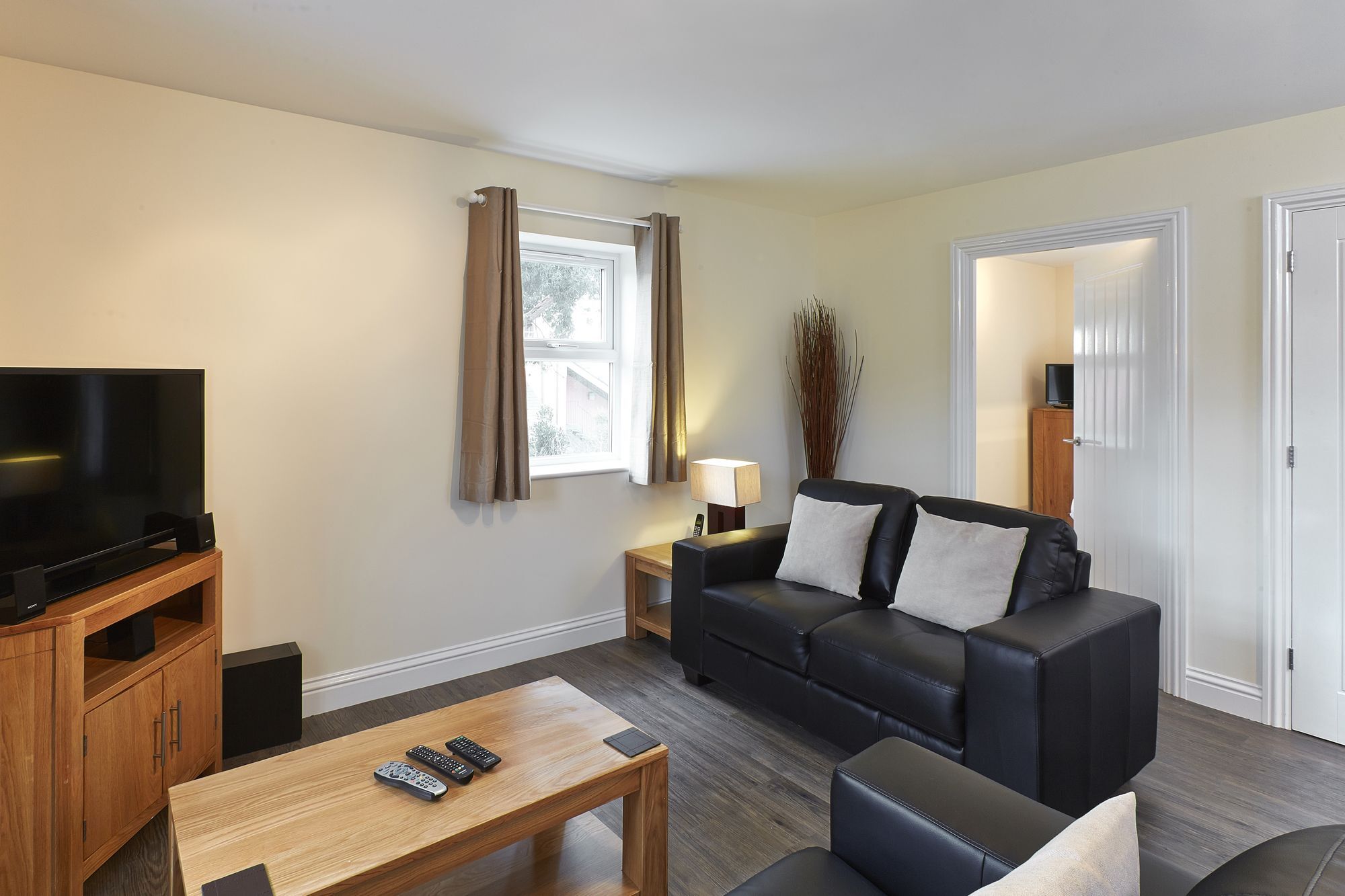 Swan Place By Esa Apartment