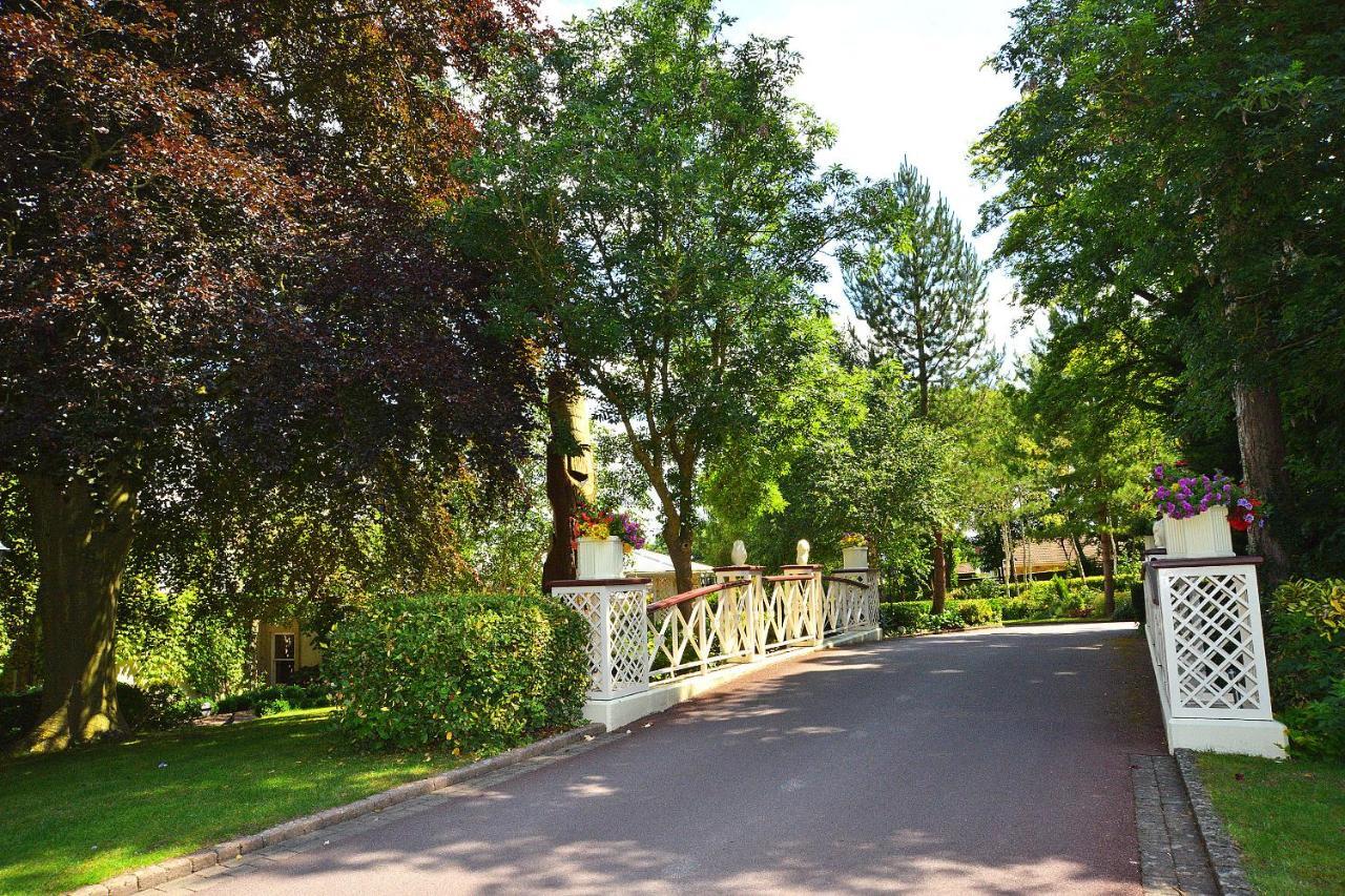 Blunsdon House Hotel, Bw Premier Collection Hotel 4*