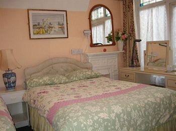 Bed & Breakfast Swandown 3*