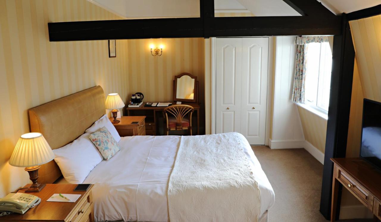 Chiseldon House Country house Swindon